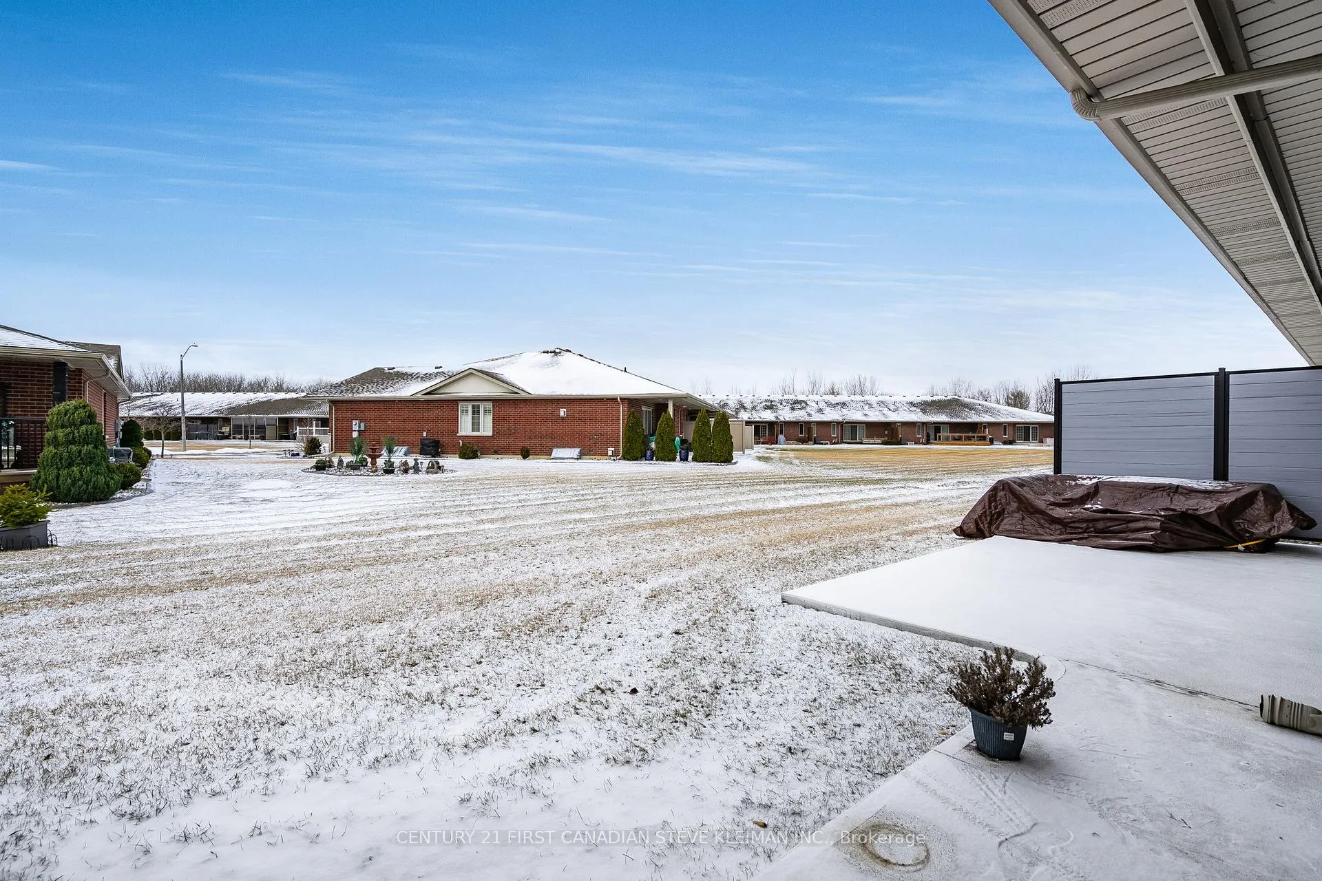 Photo 33 of 1091 Copeland Avenue, Windsor — HOMEH