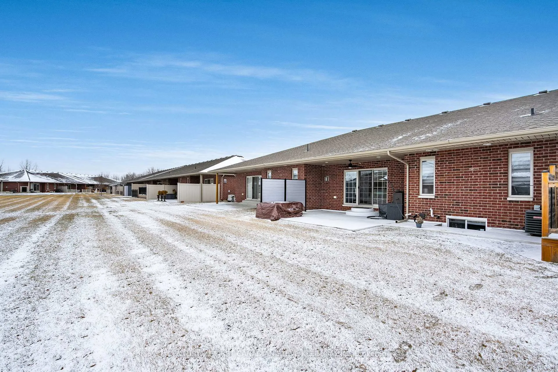 Photo 35 of 1091 Copeland Avenue, Windsor — HOMEH
