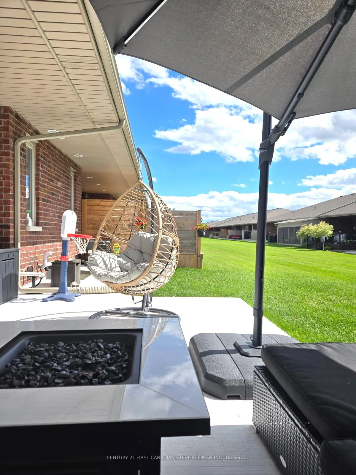 Photo 41 of 1091 Copeland Avenue, Windsor — HOMEH