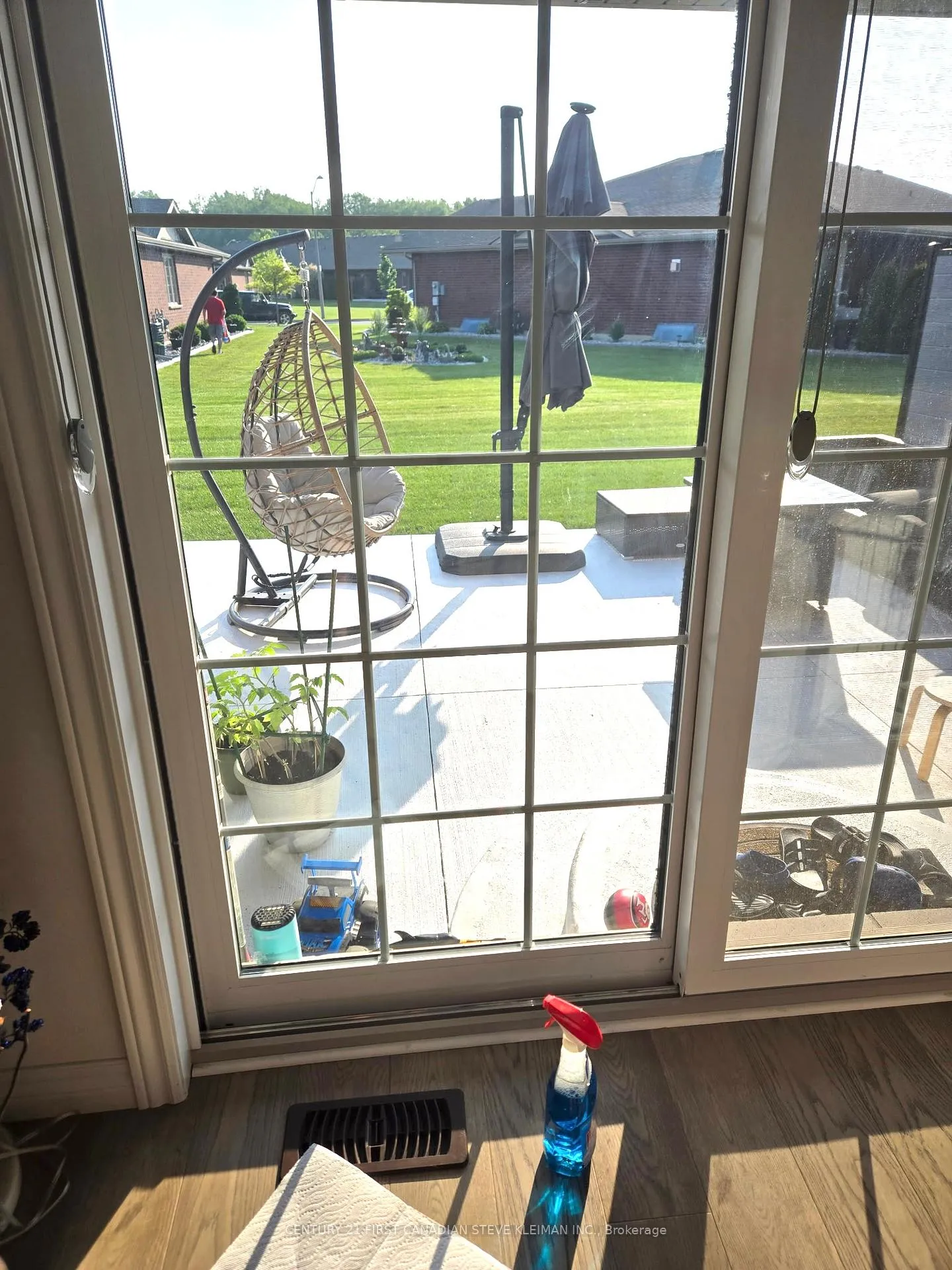 Photo 42 of 1091 Copeland Avenue, Windsor — HOMEH