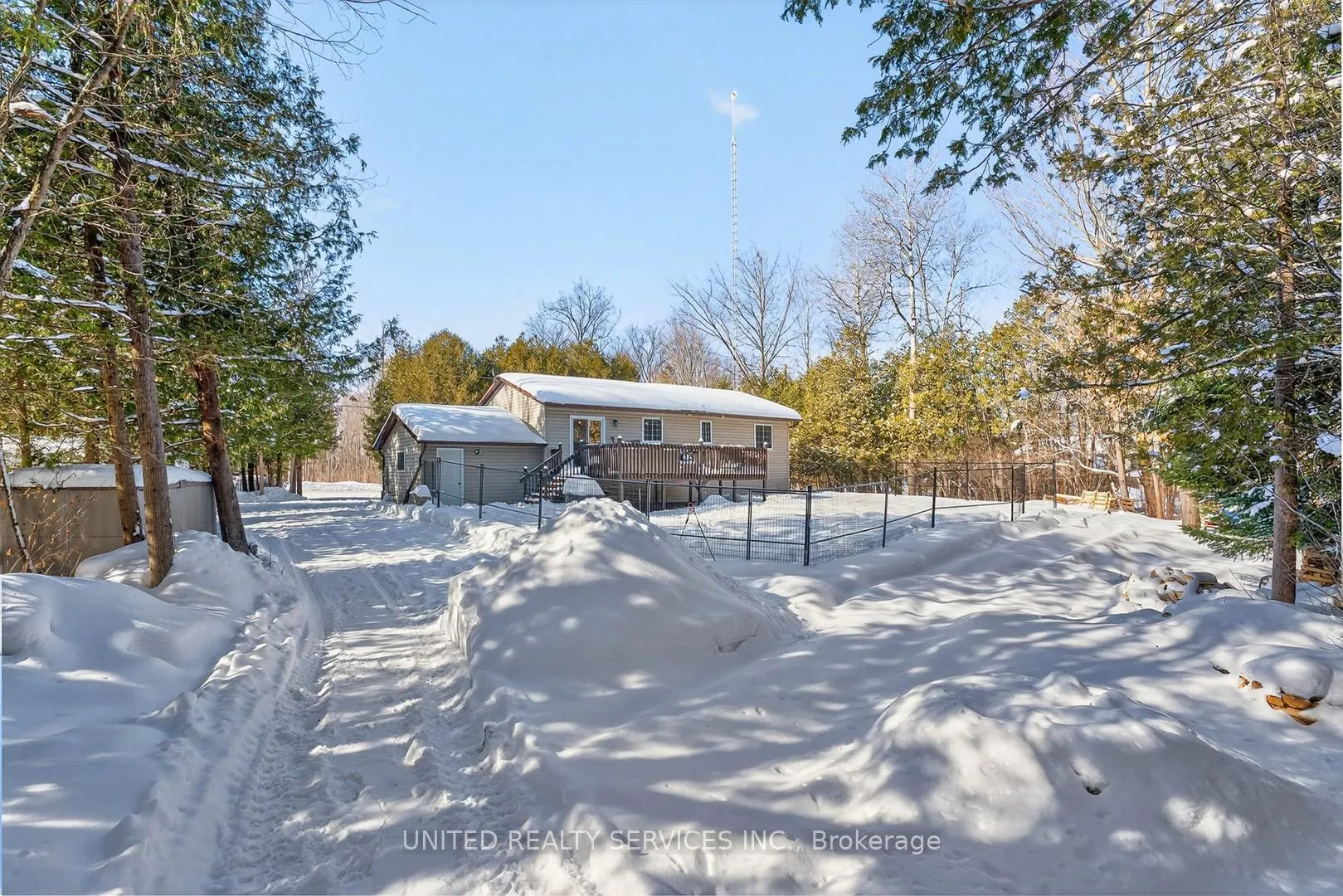 Photo 10 of 1030 Ford Road, Beckwith, Beckwith Twp — HOMEH