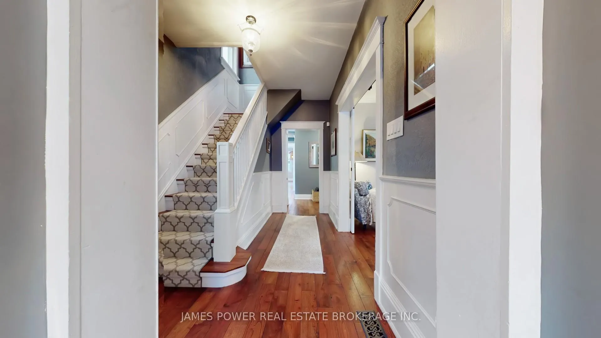 Photo 15 of 556 Stillwater Crescent, Burlington, LaSalle — HOMEH