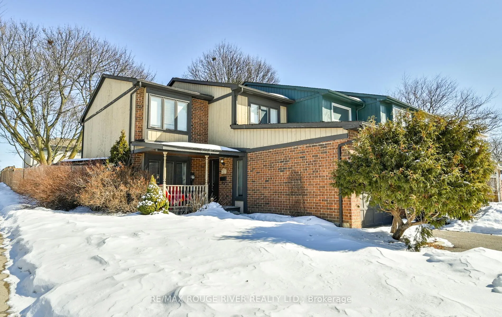 Photo 1 of 1201 Charlotte Circle, Pickering, Liverpool — HOMEH