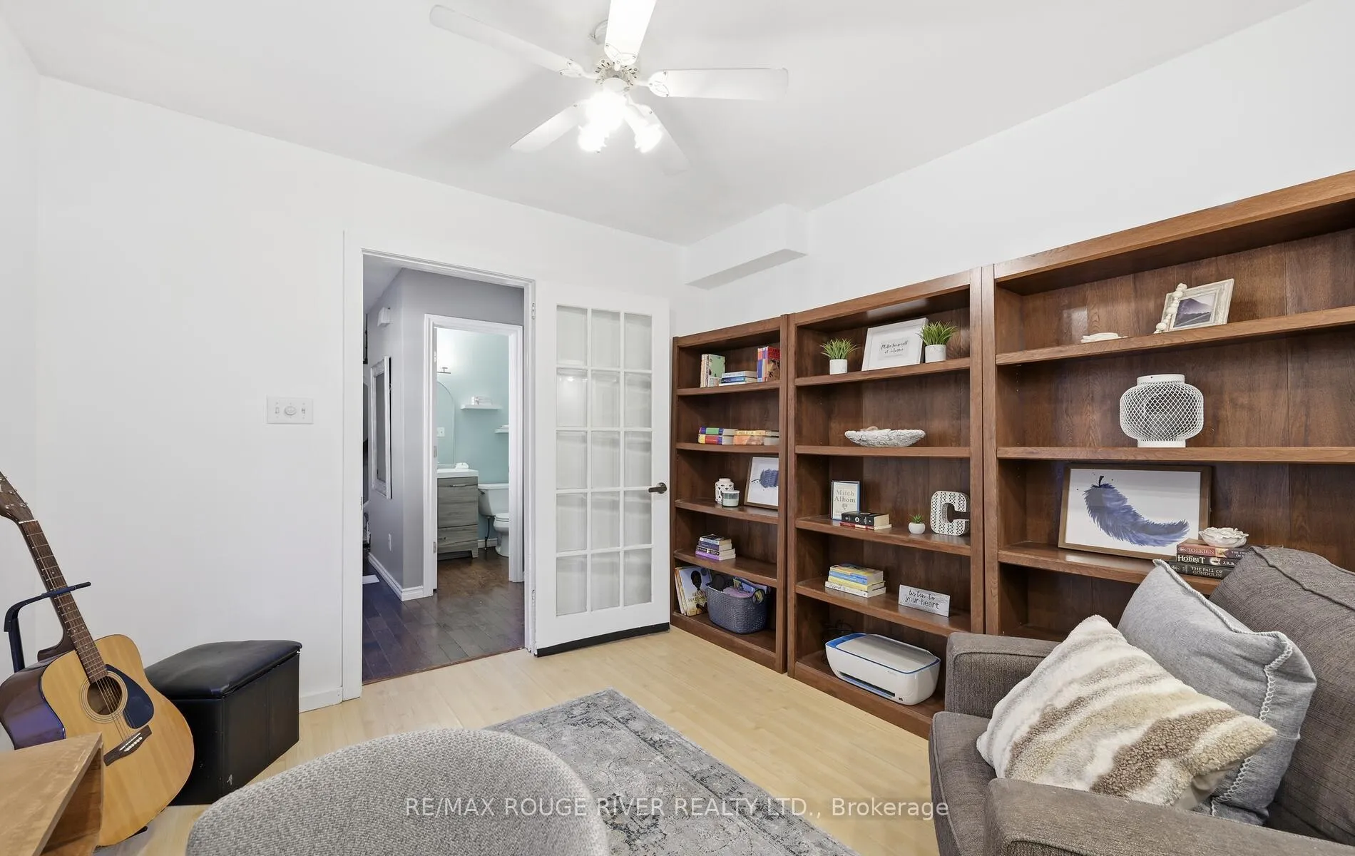 Photo 13 of 1201 Charlotte Circle, Pickering, Liverpool — HOMEH