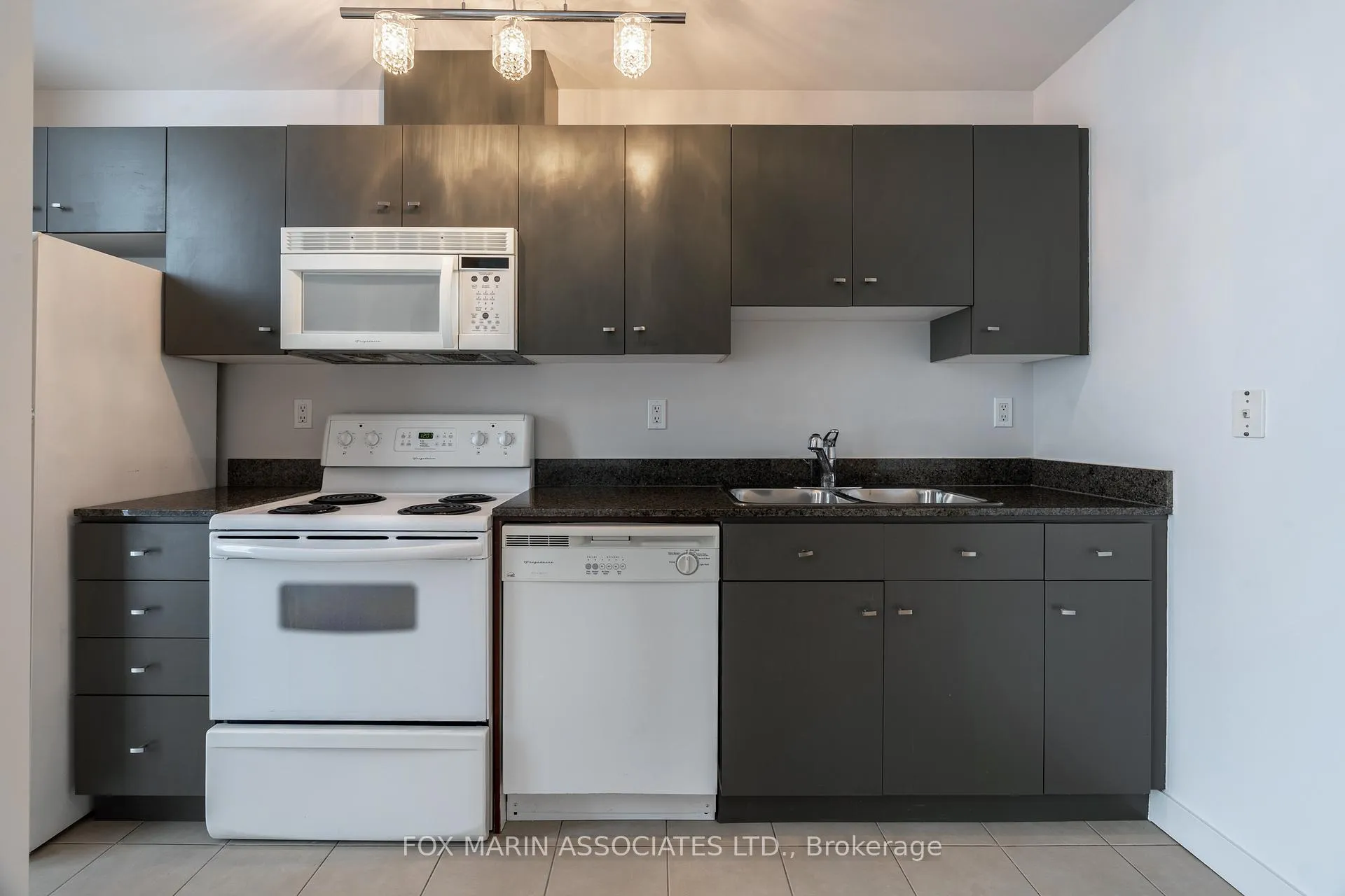 Photo 6 of Unit 206, 381 Front Street W, Toronto, Waterfront Communities — HOMEH