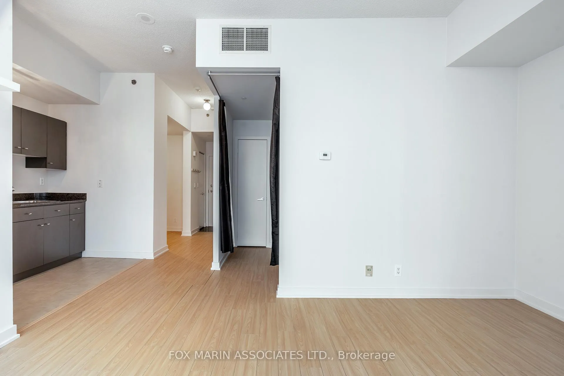 Photo 15 of Unit 206, 381 Front Street W, Toronto, Waterfront Communities — HOMEH