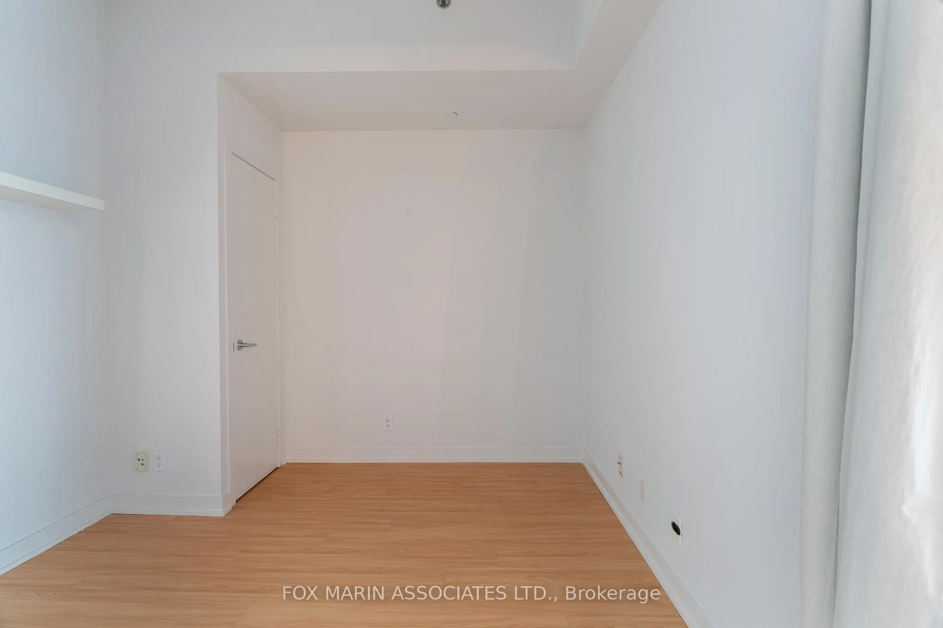 Photo 17 of Unit 206, 381 Front Street W, Toronto, Waterfront Communities — HOMEH