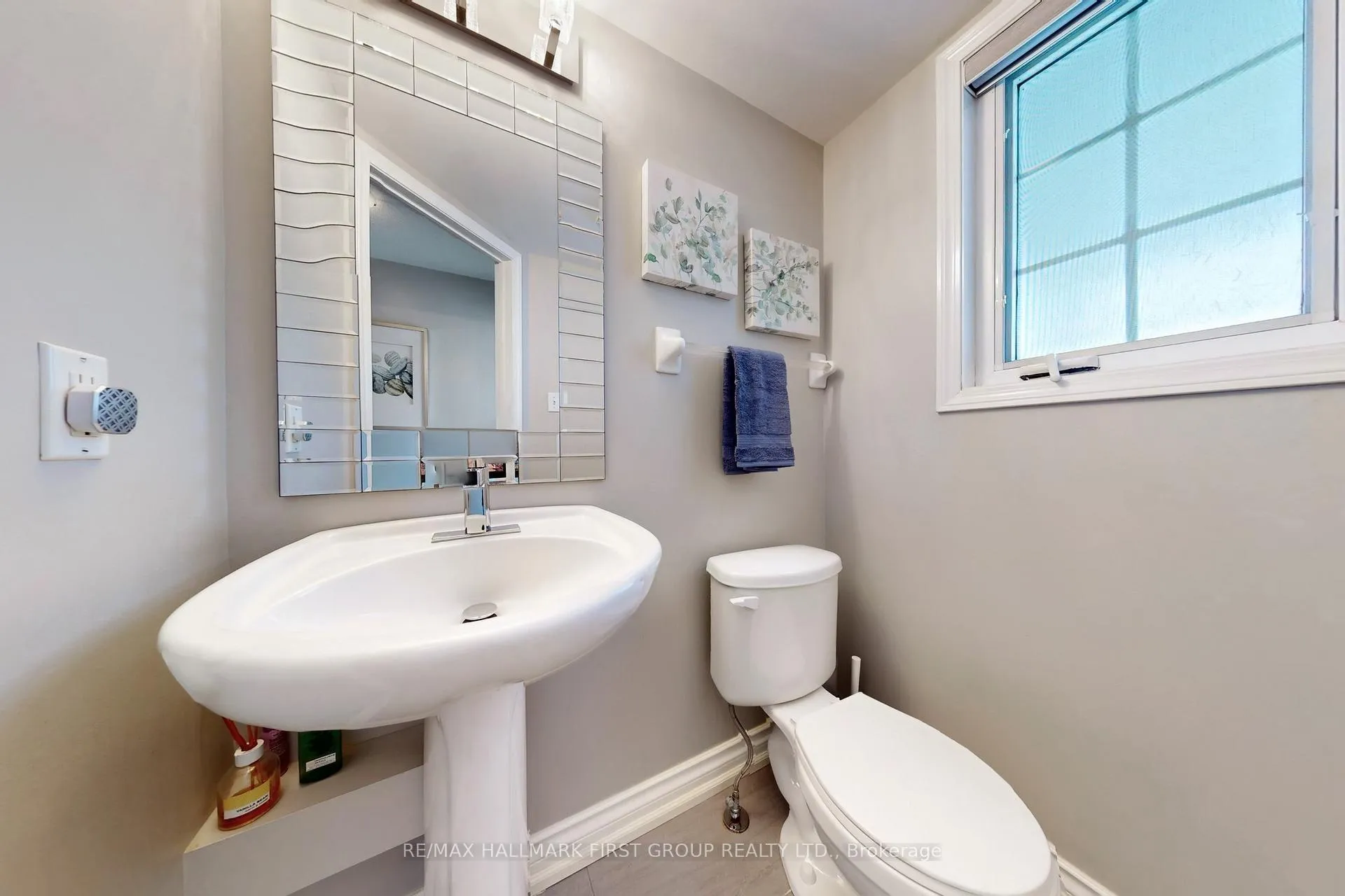 Photo 15 of 164 Lady May Drive, Whitby, Rolling Acres — HOMEH