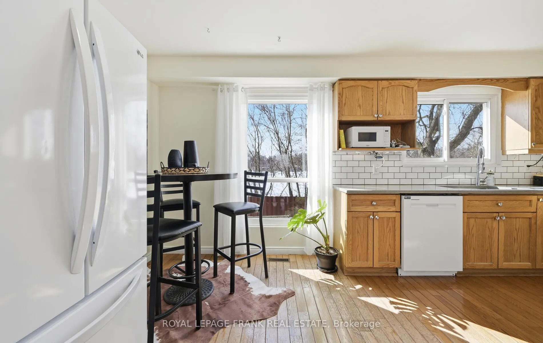 Photo 10 of Unit 19, 222 Pearson Street, Oshawa, O'Neill — HOMEH