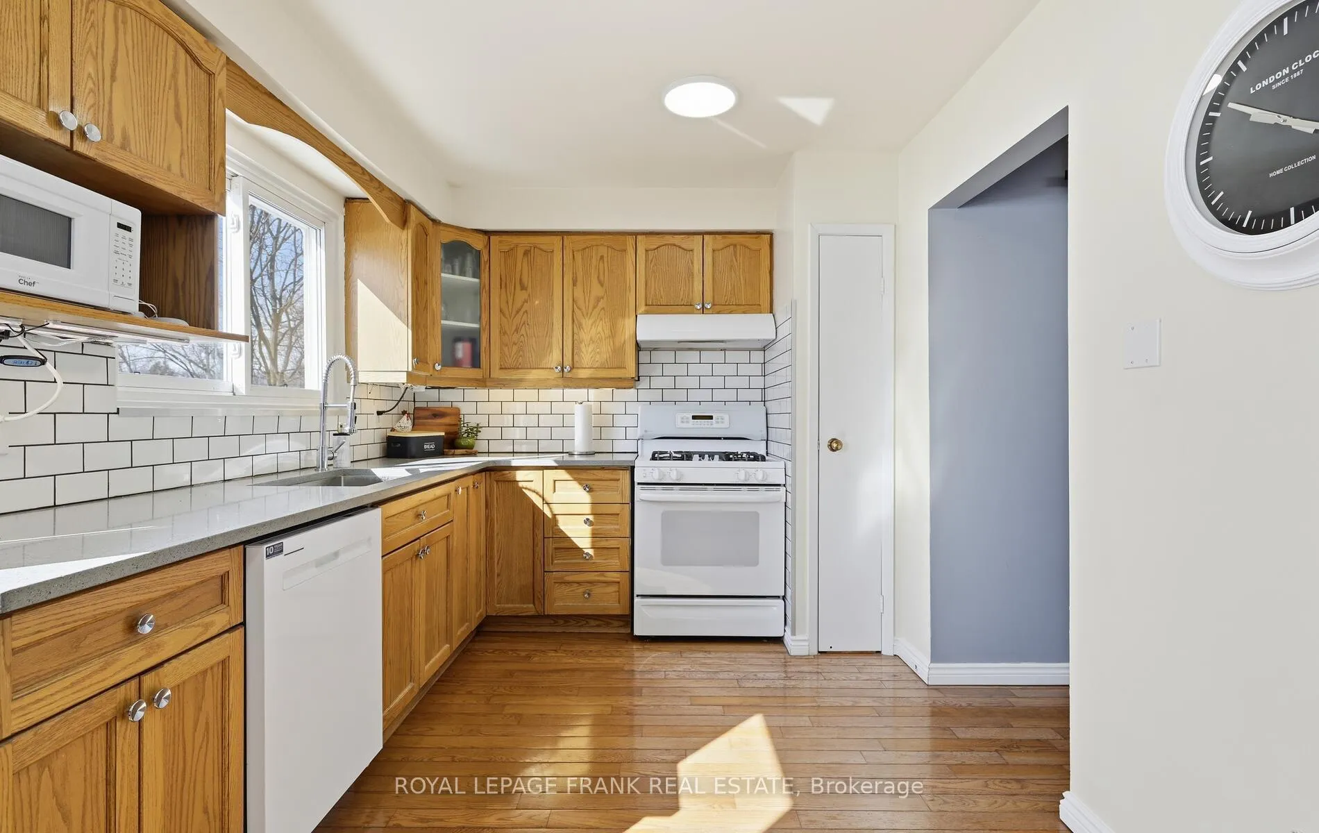 Photo 11 of Unit 19, 222 Pearson Street, Oshawa, O'Neill — HOMEH