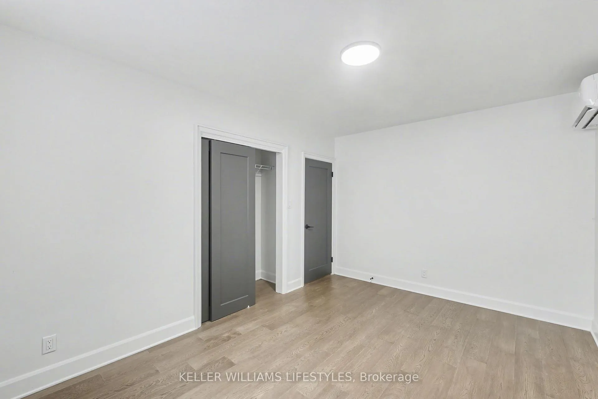 Photo 16 of Unit B, 306 Riverside Drive, London, North N — HOMEH