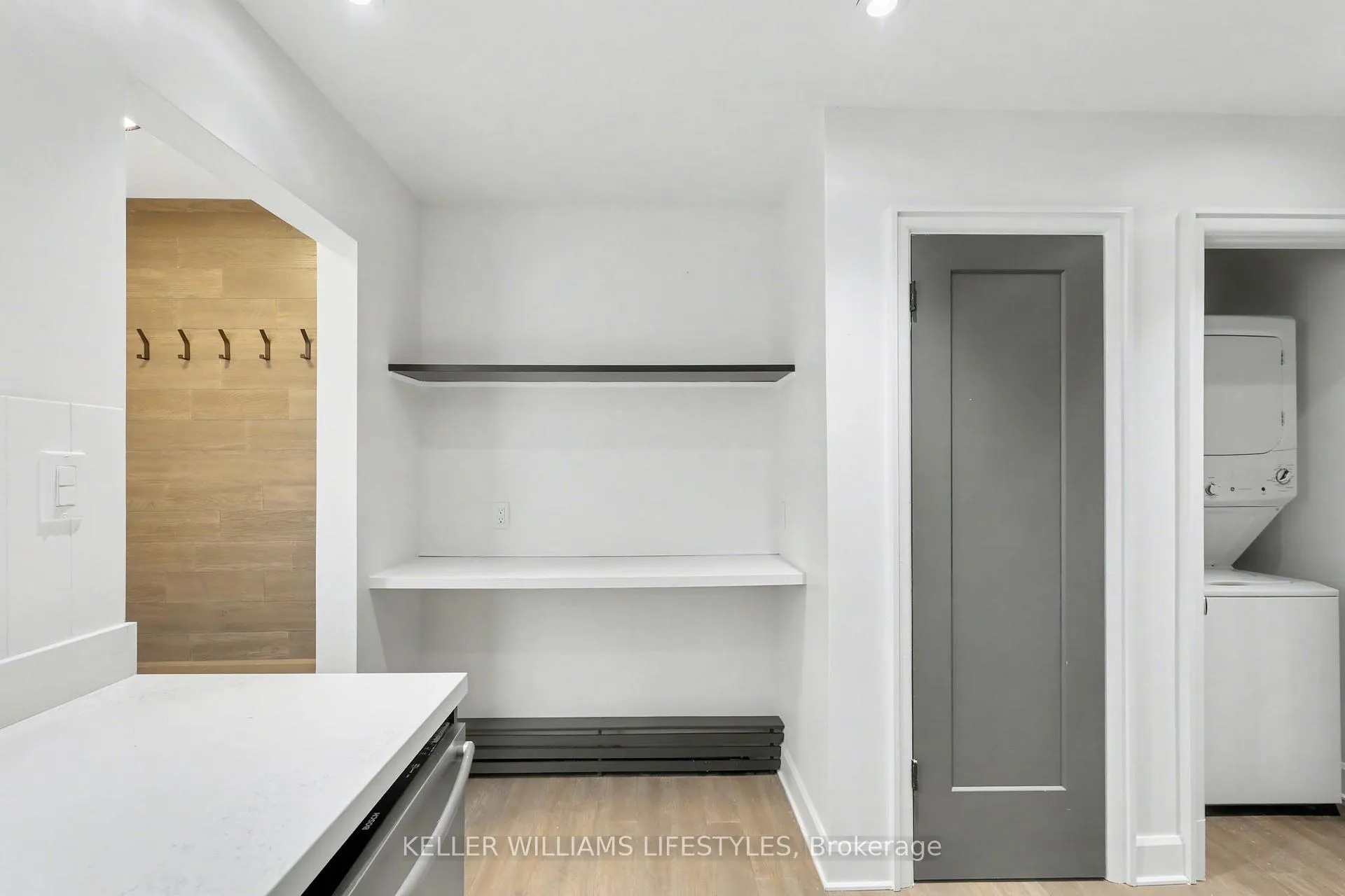 Photo 17 of Unit B, 306 Riverside Drive, London, North N — HOMEH