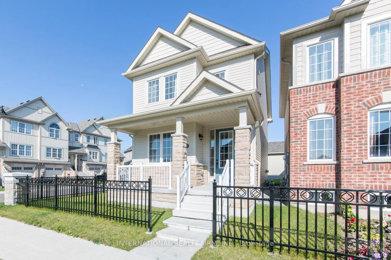 Photo 1 of 180 Mcbride Avenue, Clarington, Bowmanville — HOMEH