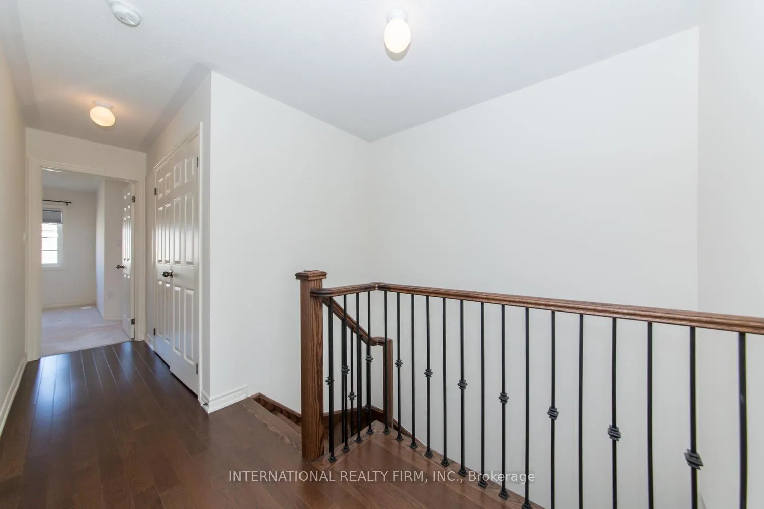 Photo 14 of 180 Mcbride Avenue, Clarington, Bowmanville — HOMEH