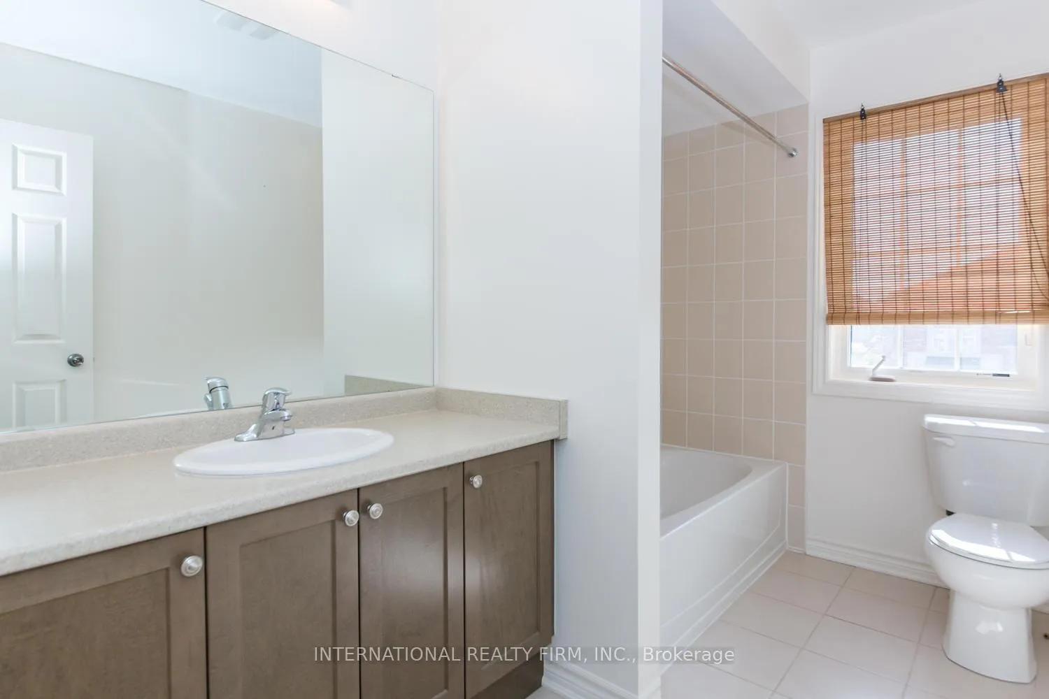 Photo 17 of 180 Mcbride Avenue, Clarington, Bowmanville — HOMEH