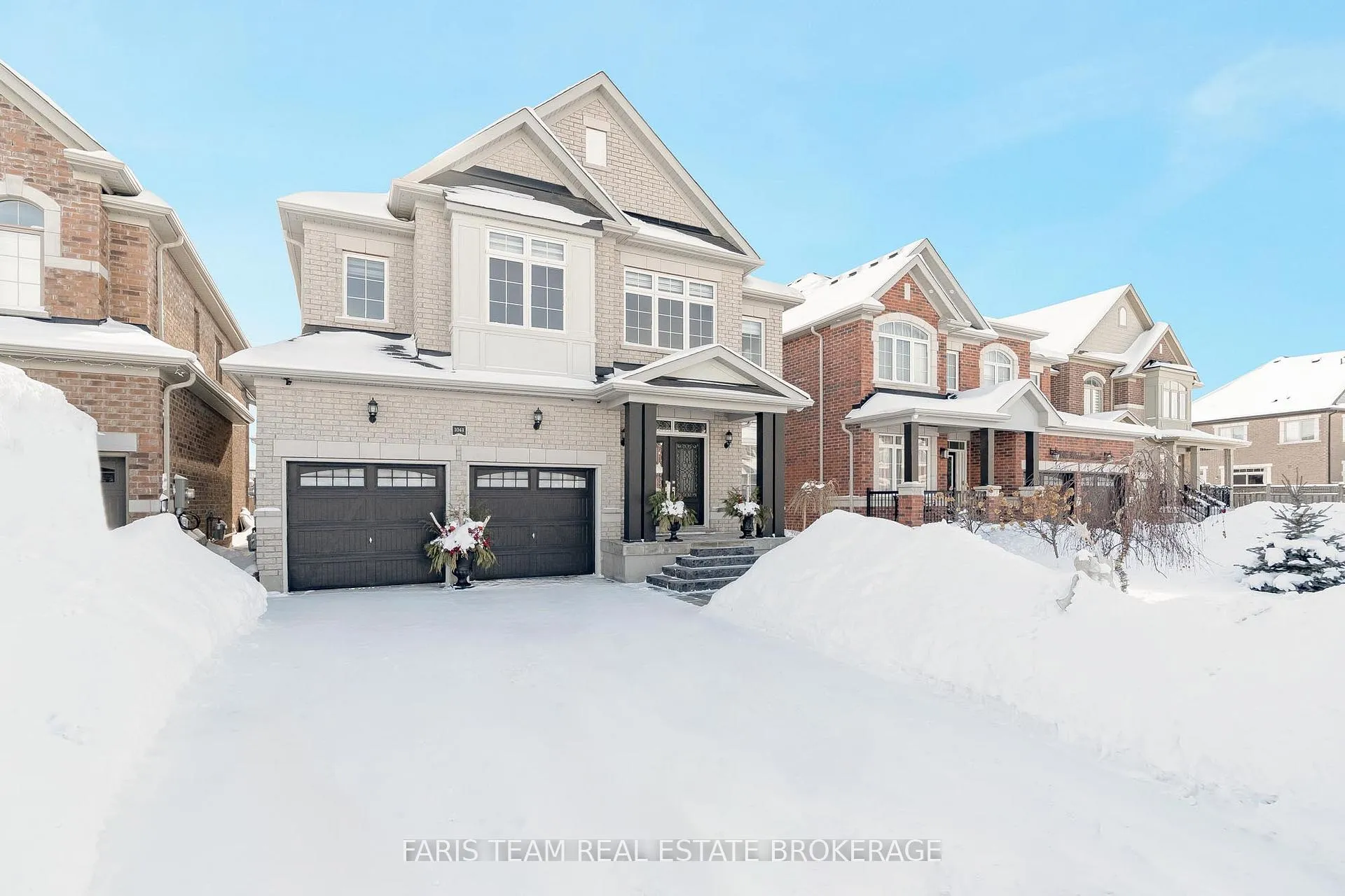 Photo 2 of 1041 Wickham Road, Innisfil, Rural Innisfil — HOMEH