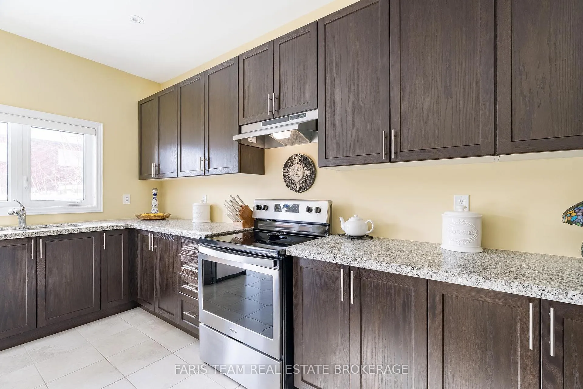 Photo 10 of 1041 Wickham Road, Innisfil, Rural Innisfil — HOMEH