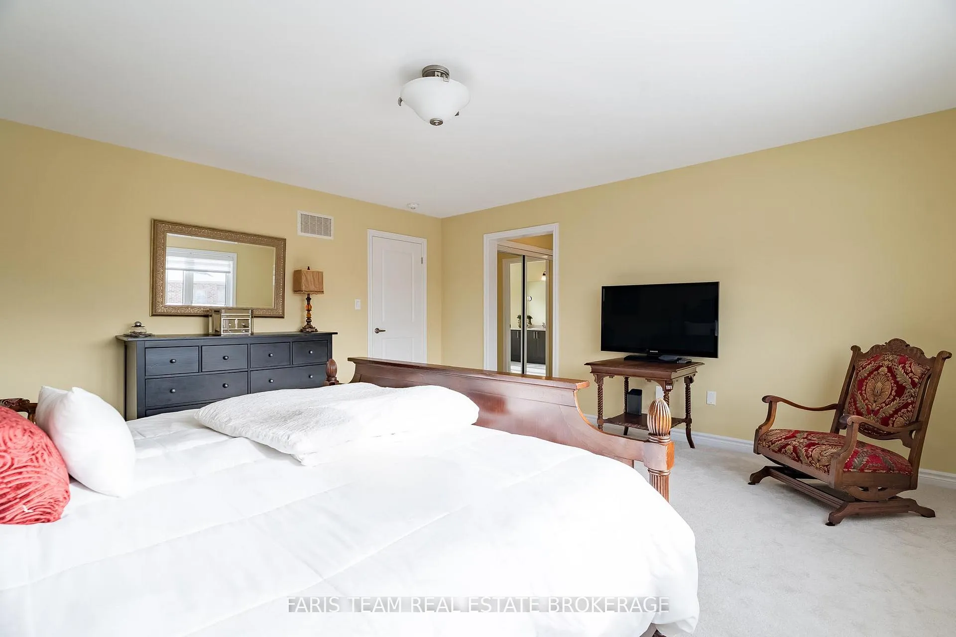 Photo 26 of 1041 Wickham Road, Innisfil, Rural Innisfil — HOMEH