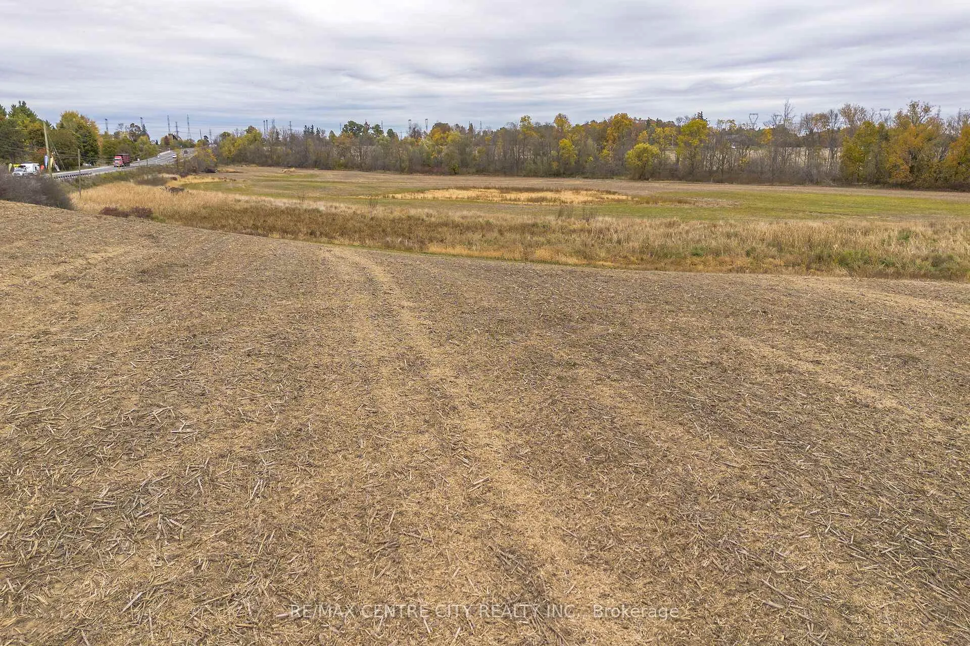 Photo 7 of 5300 Hwy 6, Haldimand — HOMEH