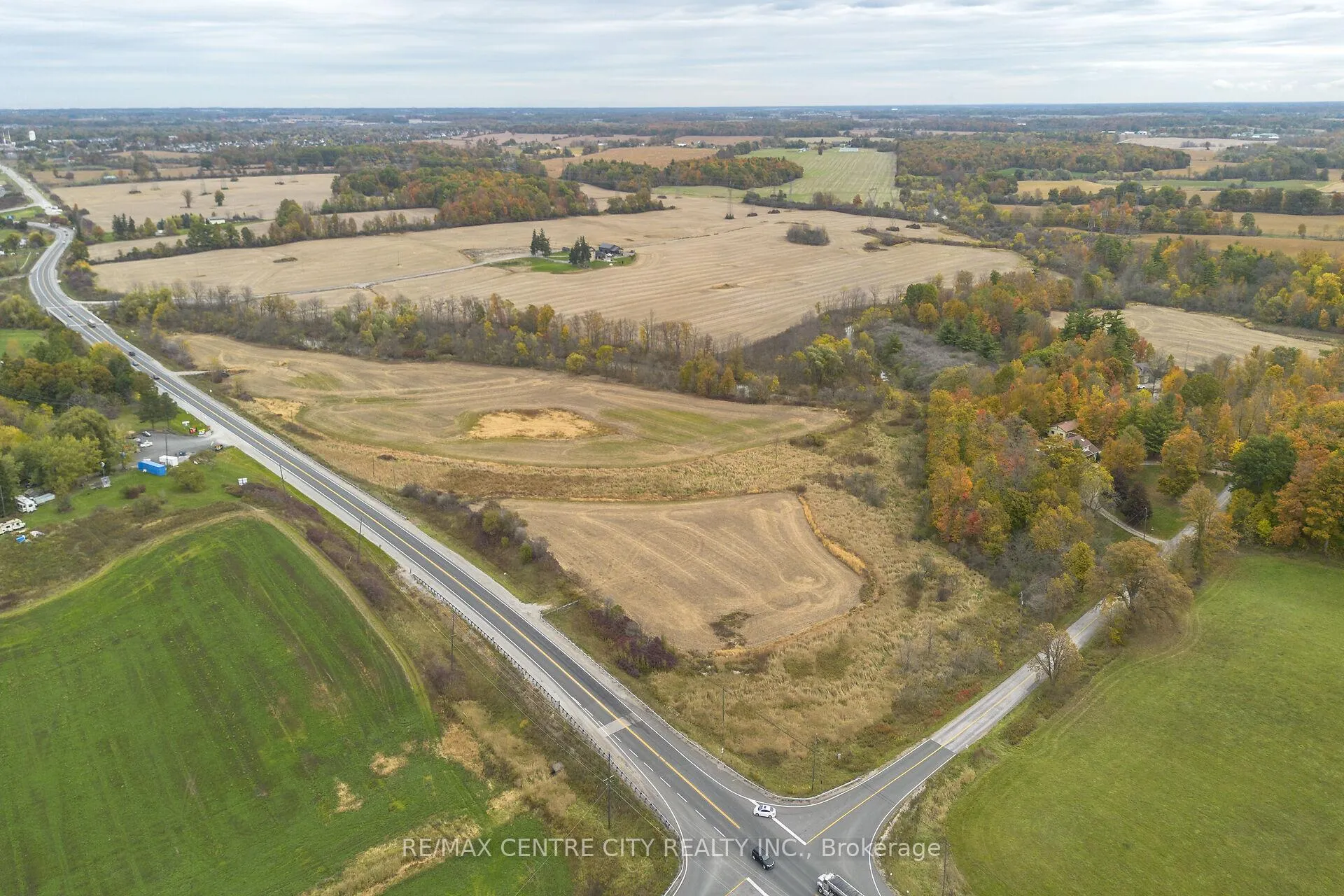Photo 13 of 5300 Hwy 6, Haldimand — HOMEH