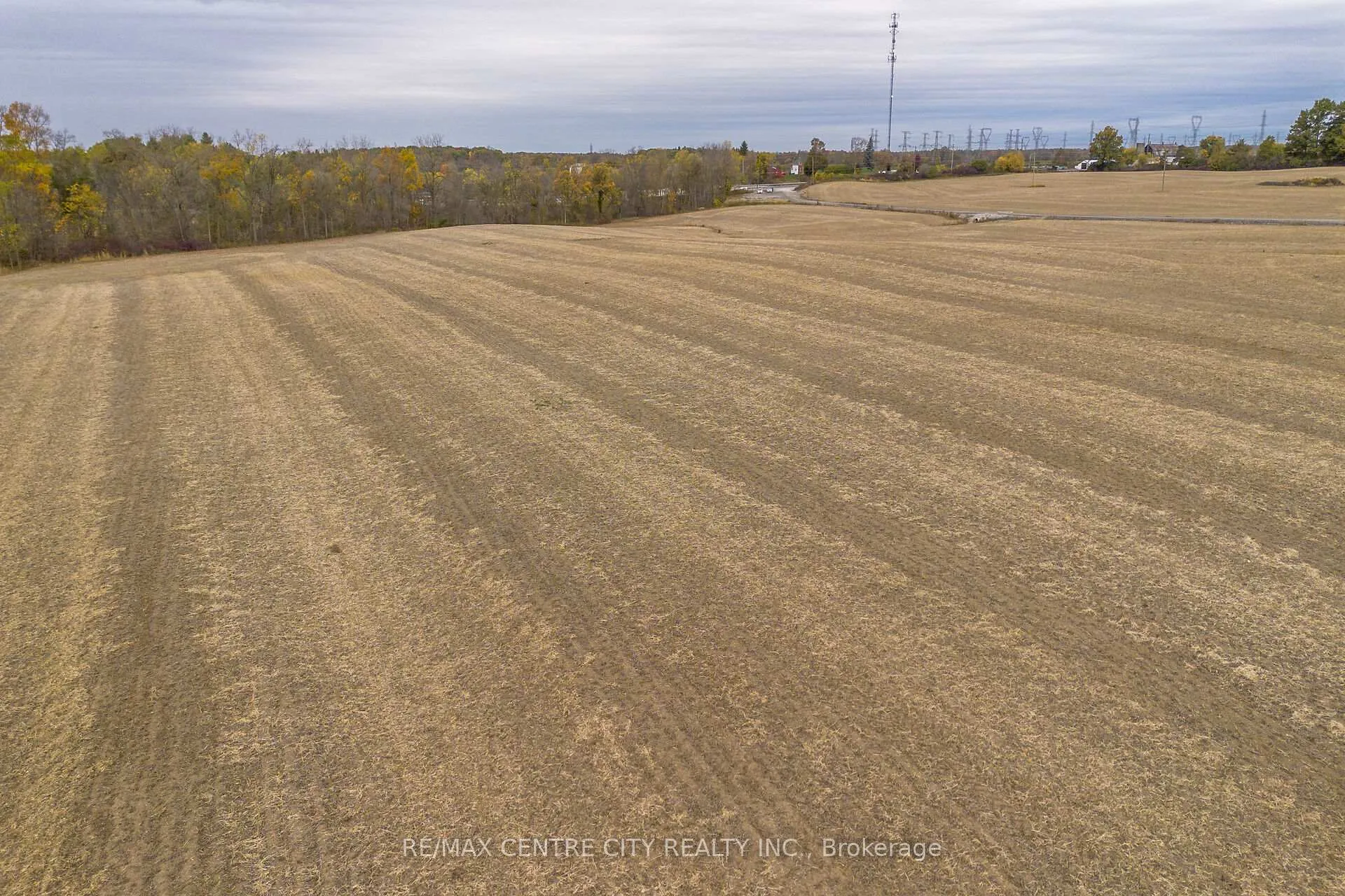 Photo 23 of 5300 Hwy 6, Haldimand — HOMEH