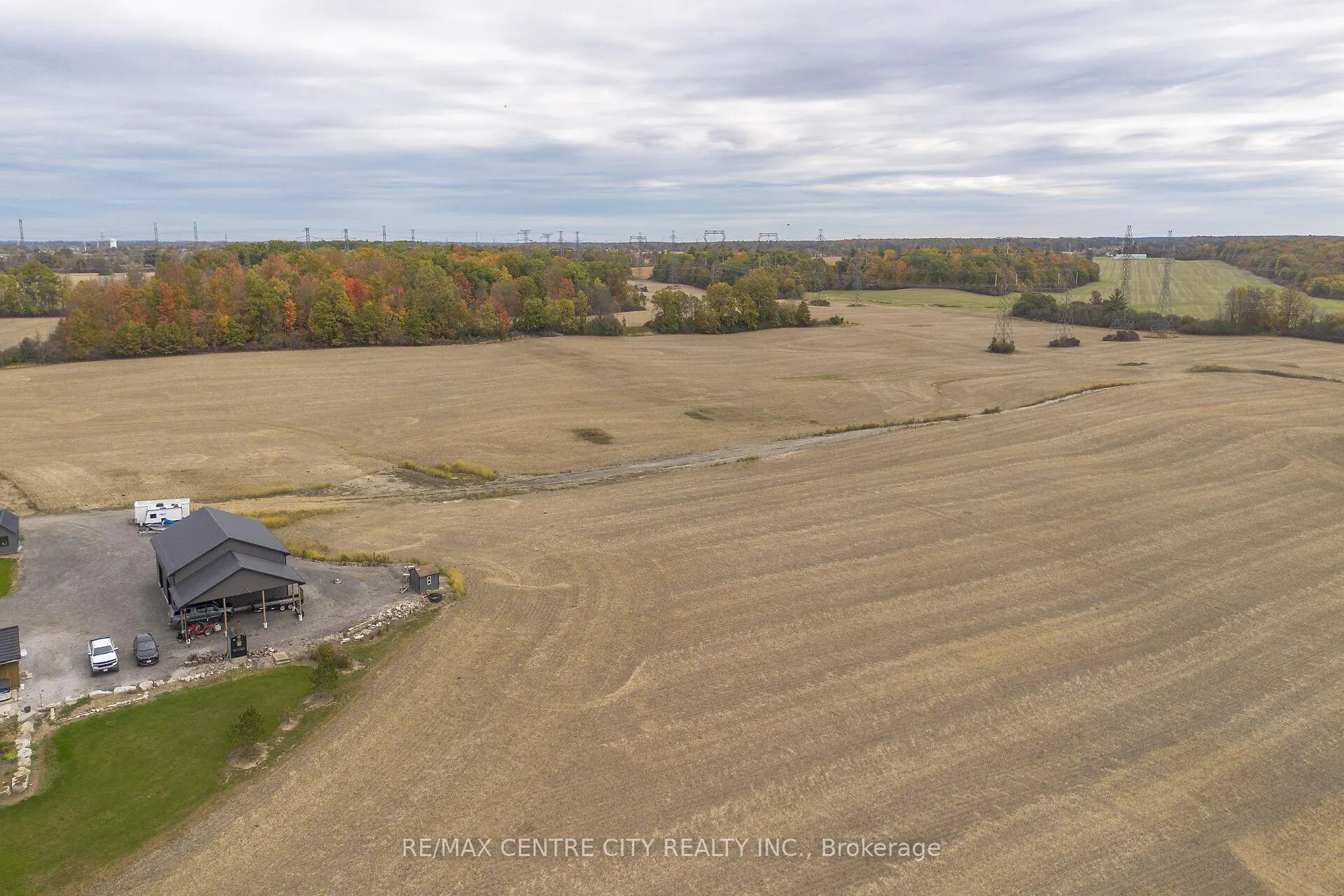 Photo 33 of 5300 Hwy 6, Haldimand — HOMEH