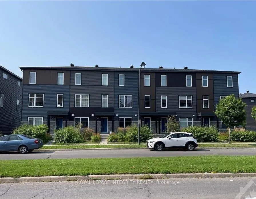Photo 2 of 51 Lakepointe Drive, Ottawa, Avalon East — HOMEH