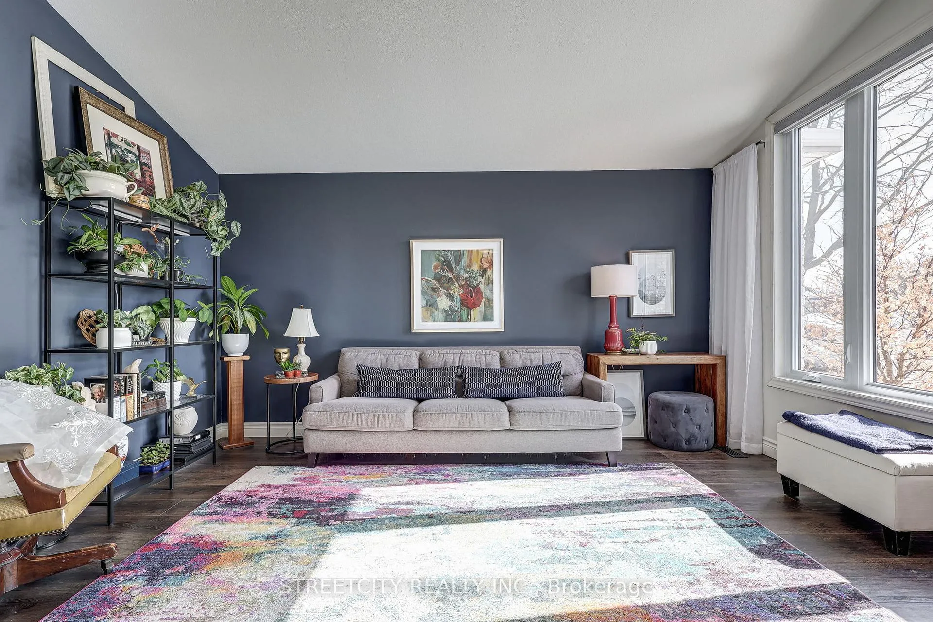 Photo 2 of 44 Rosethorn Court, St. Thomas — HOMEH