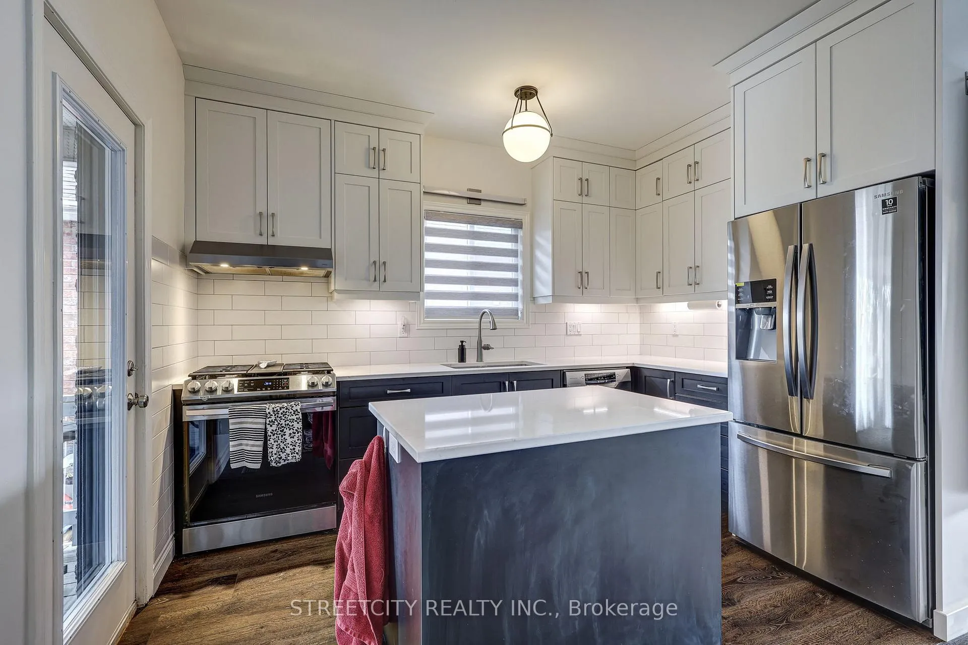 Photo 9 of 44 Rosethorn Court, St. Thomas — HOMEH