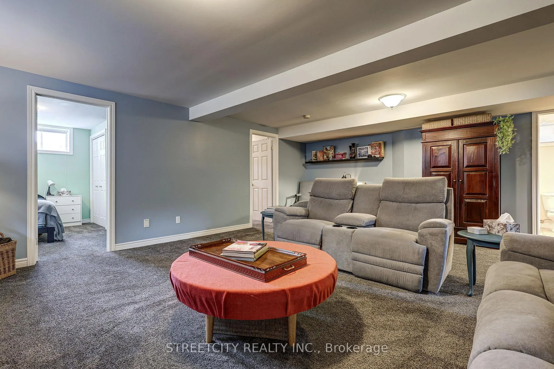 Photo 32 of 44 Rosethorn Court, St. Thomas — HOMEH