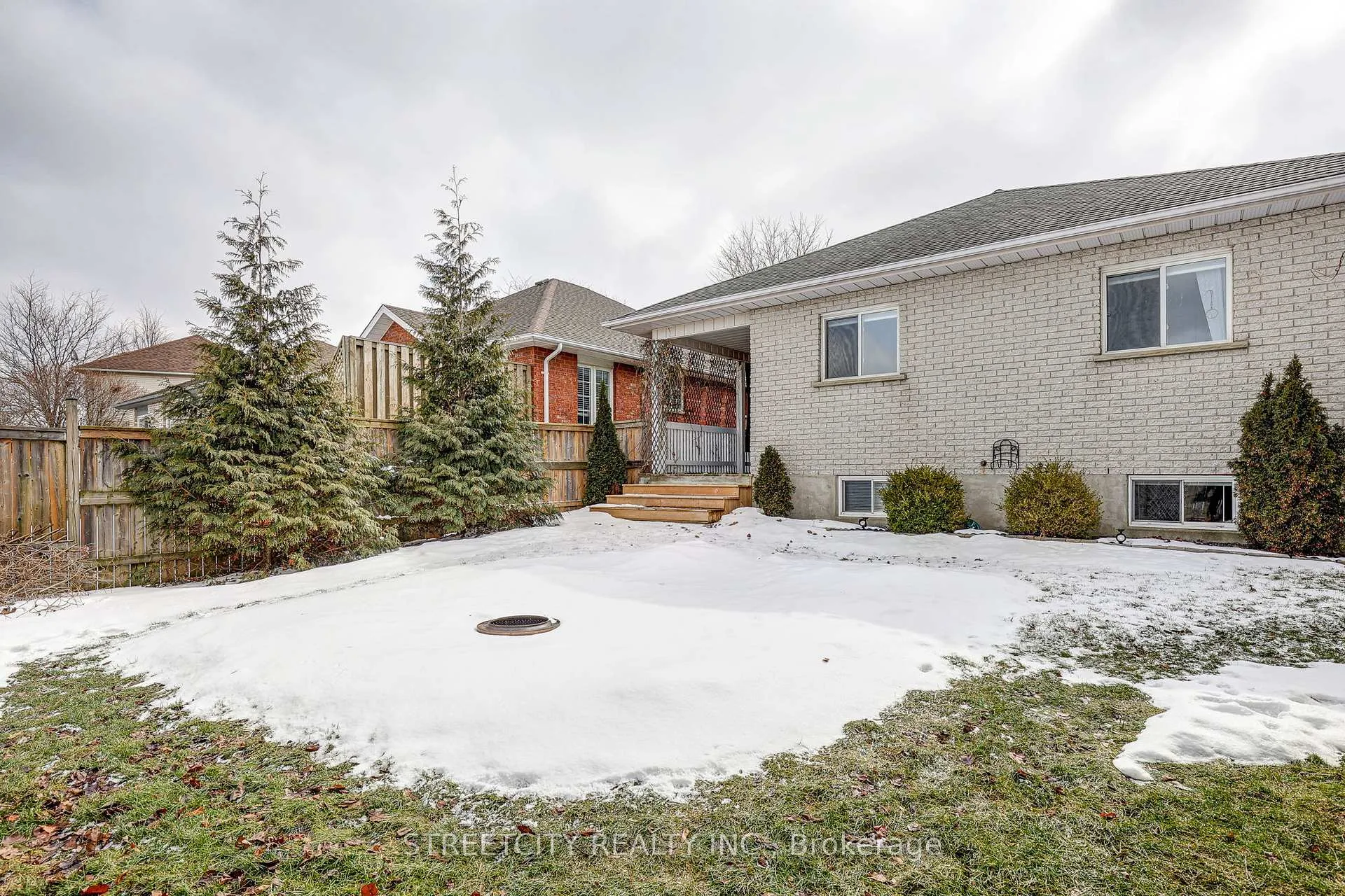 Photo 44 of 44 Rosethorn Court, St. Thomas — HOMEH