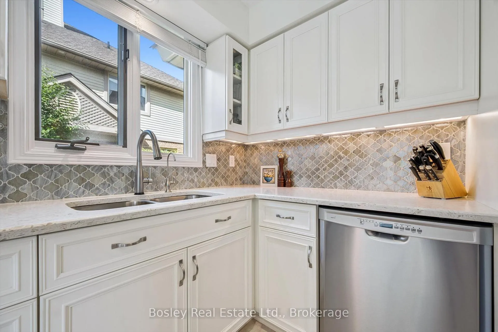 Photo 11 of Unit 64, 941 Gordon Street, Guelph, Kortright West — HOMEH