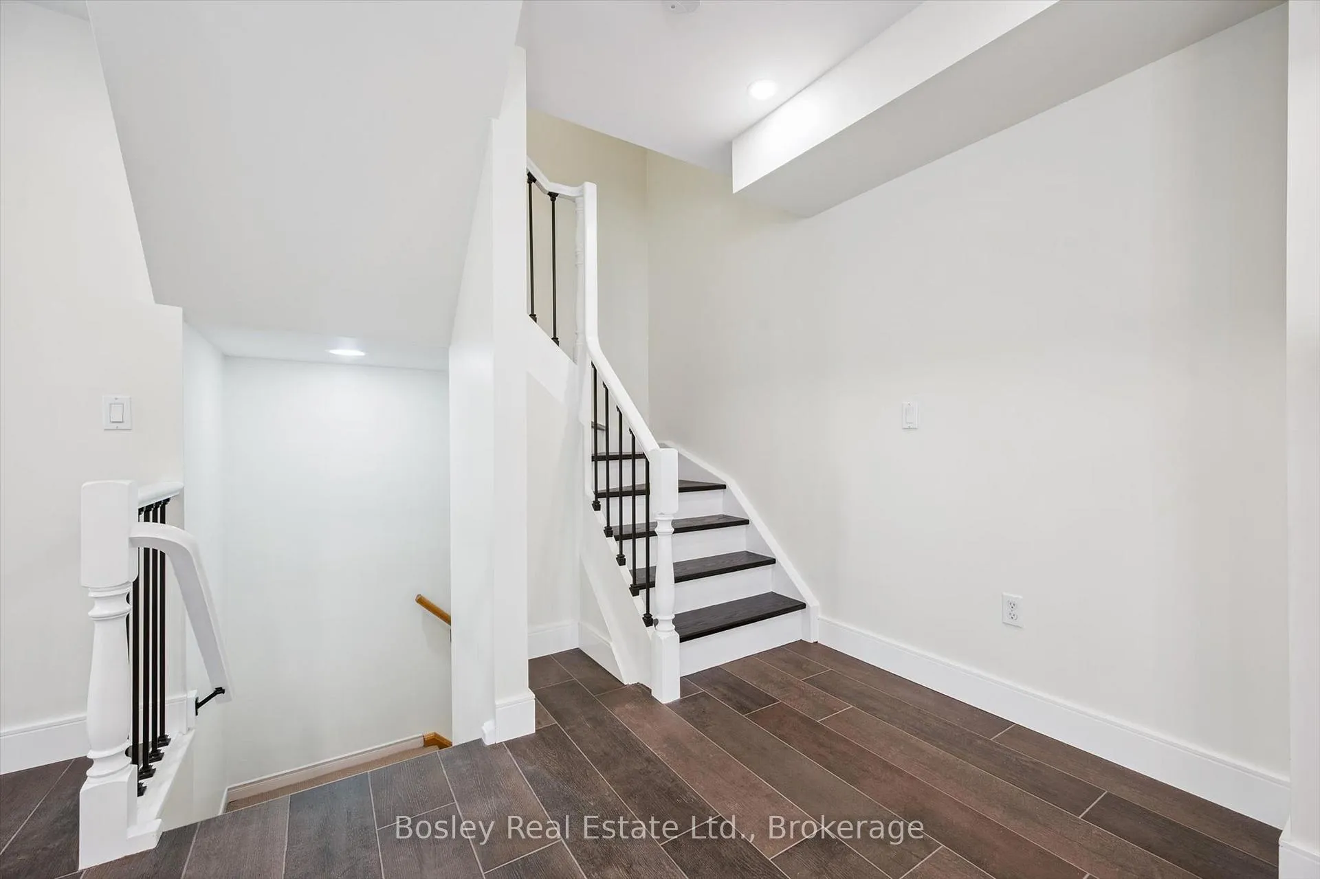Photo 12 of Unit 64, 941 Gordon Street, Guelph, Kortright West — HOMEH