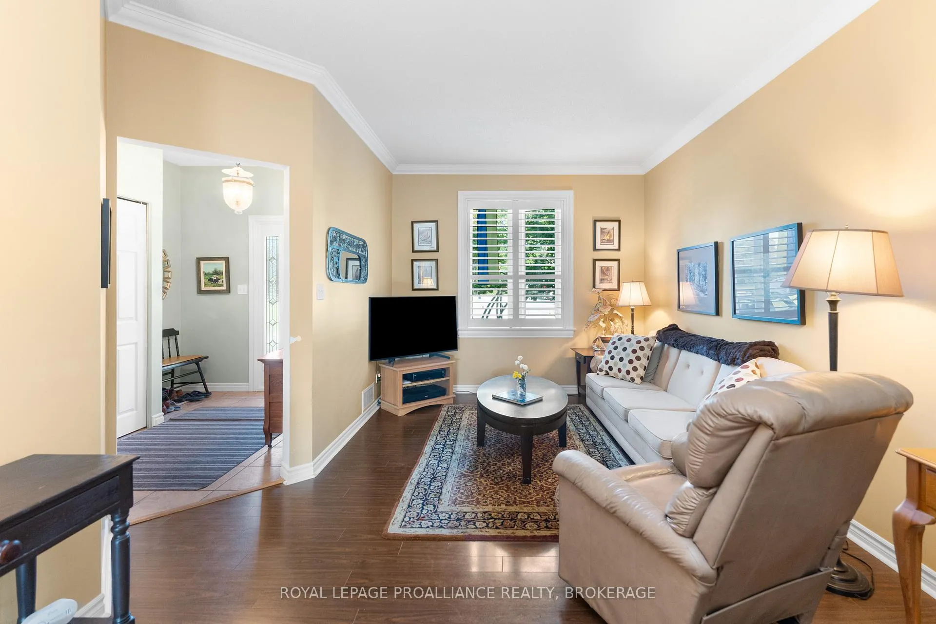 Photo 6 of 39 Mowat Avenue, Kingston, Central City West — HOMEH