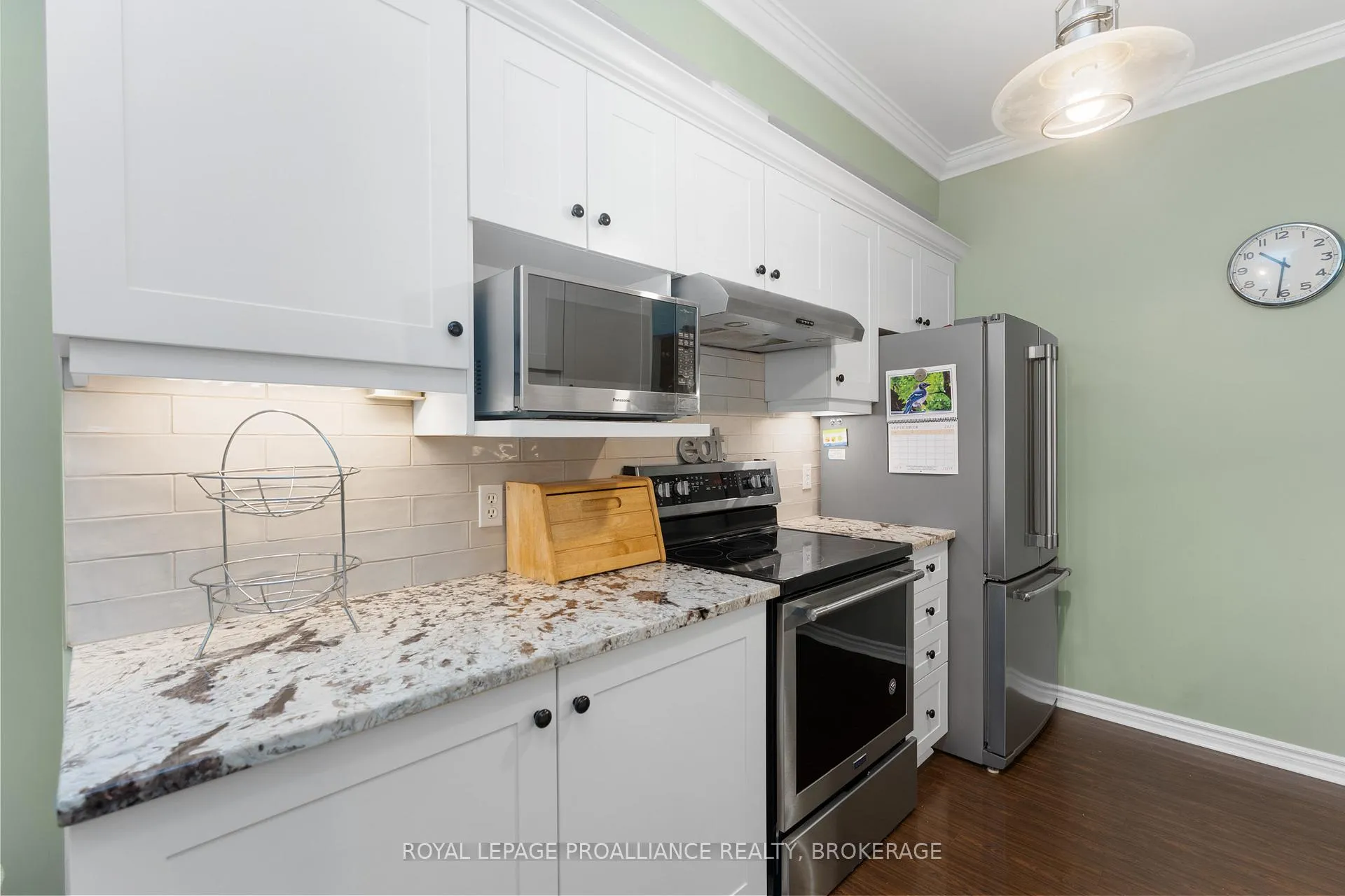 Photo 10 of 39 Mowat Avenue, Kingston, Central City West — HOMEH