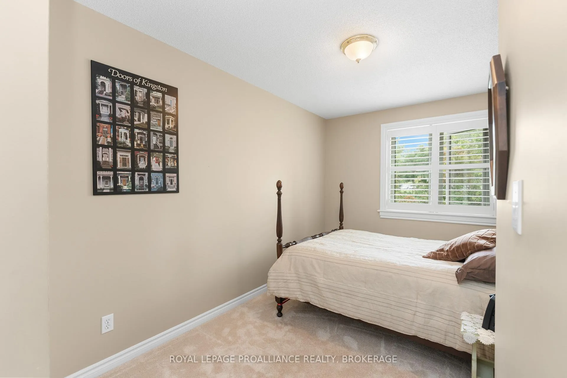 Photo 26 of 39 Mowat Avenue, Kingston, Central City West — HOMEH