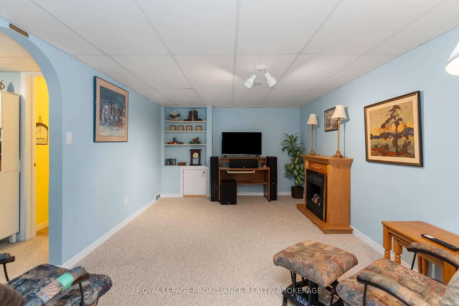 Photo 35 of 39 Mowat Avenue, Kingston, Central City West — HOMEH