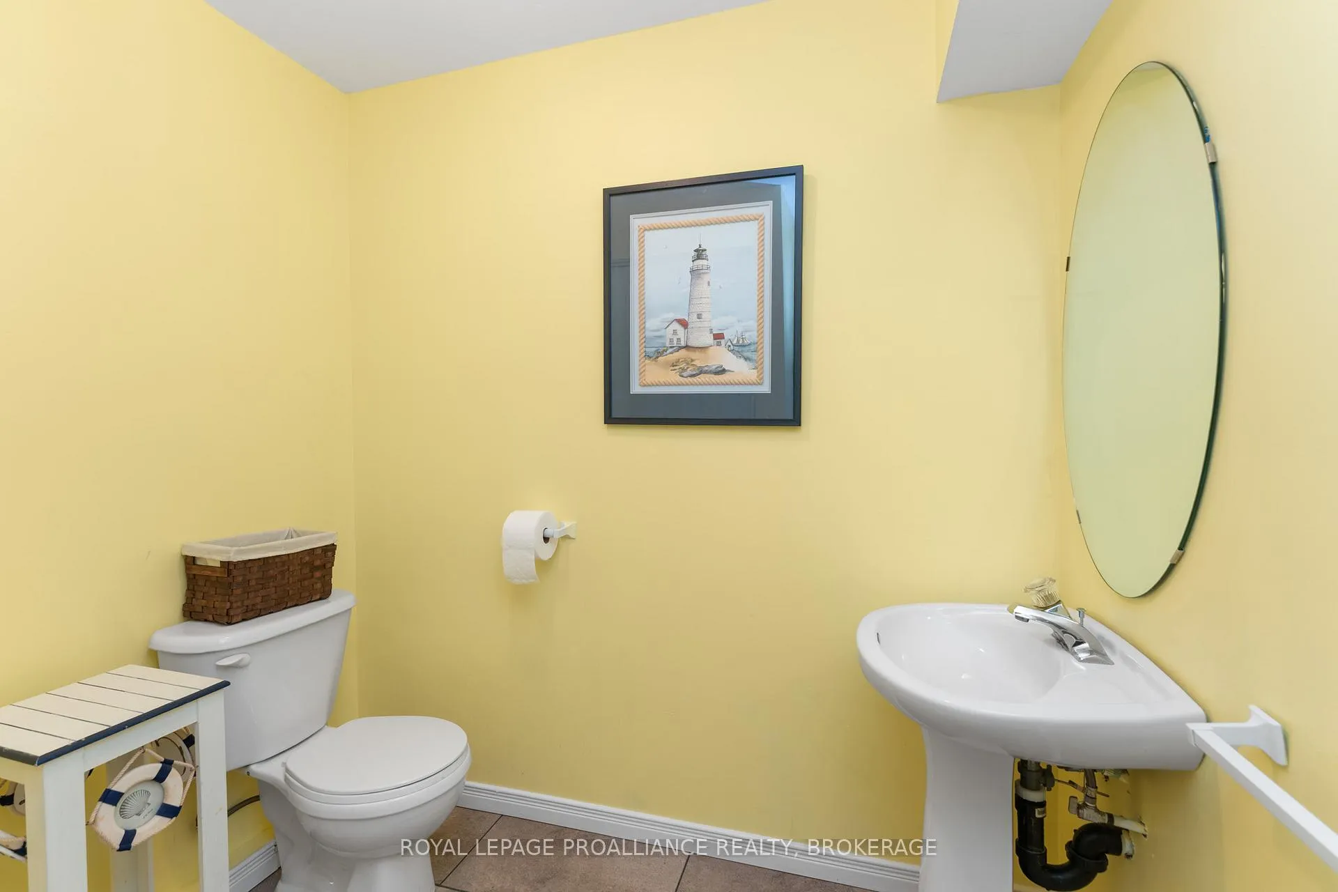 Photo 39 of 39 Mowat Avenue, Kingston, Central City West — HOMEH
