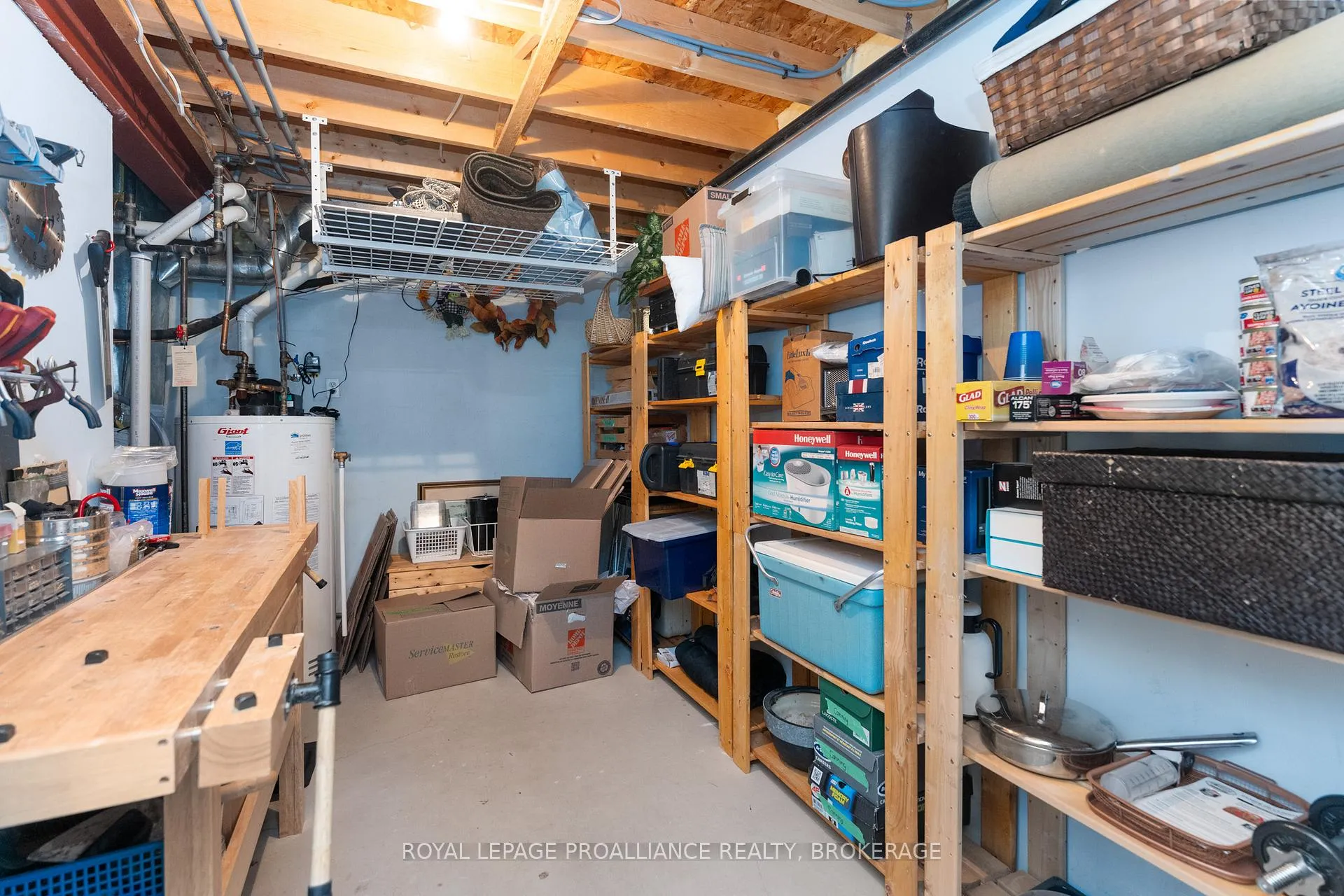 Photo 44 of 39 Mowat Avenue, Kingston, Central City West — HOMEH