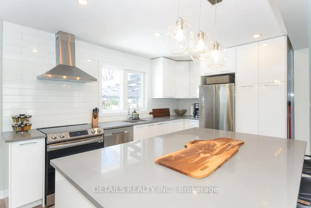 Photo 10 of Unit A, 1144 Minnetonka Road, Ottawa, Kenson Park — HOMEH