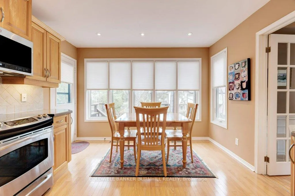 Photo 13 of 2251 Mansfield Drive, Burlington, Tyandaga — HOMEH