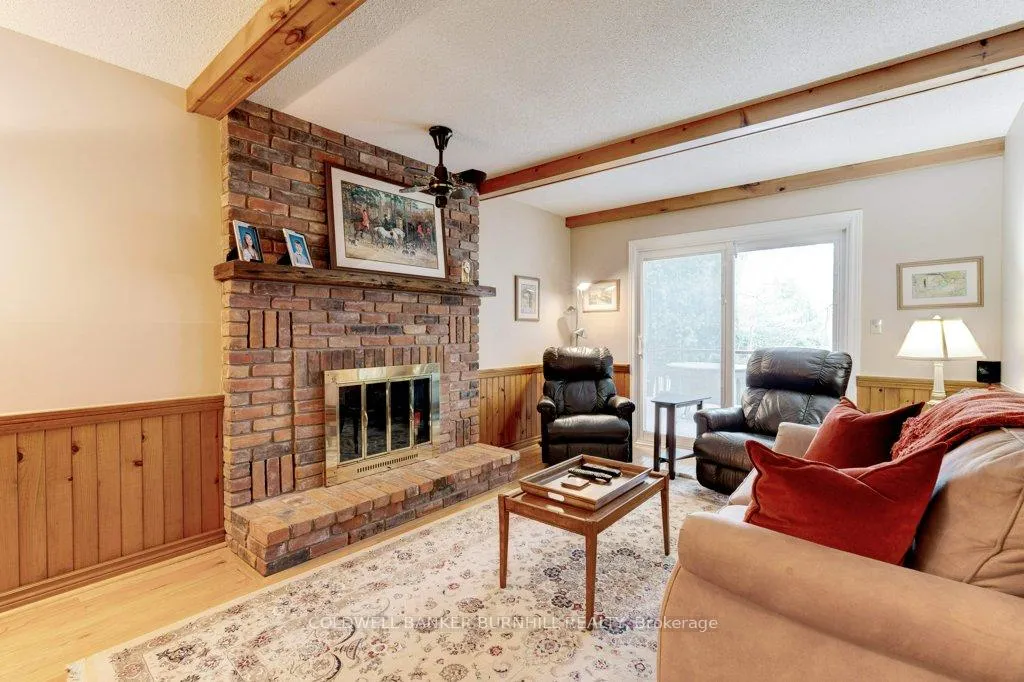 Photo 16 of 2251 Mansfield Drive, Burlington, Tyandaga — HOMEH