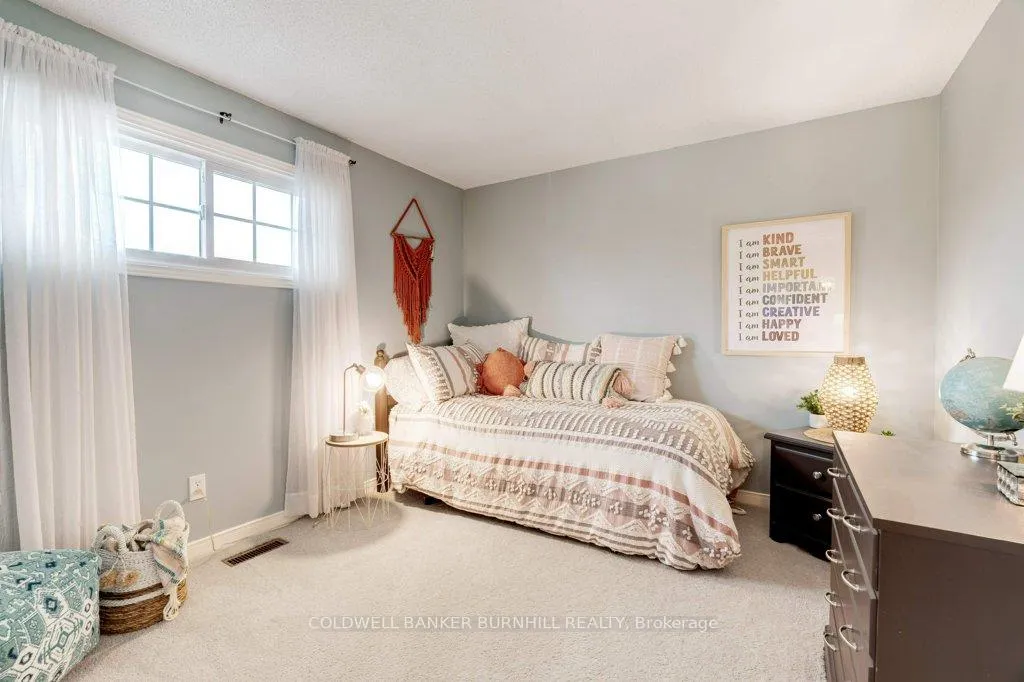 Photo 28 of 2251 Mansfield Drive, Burlington, Tyandaga — HOMEH