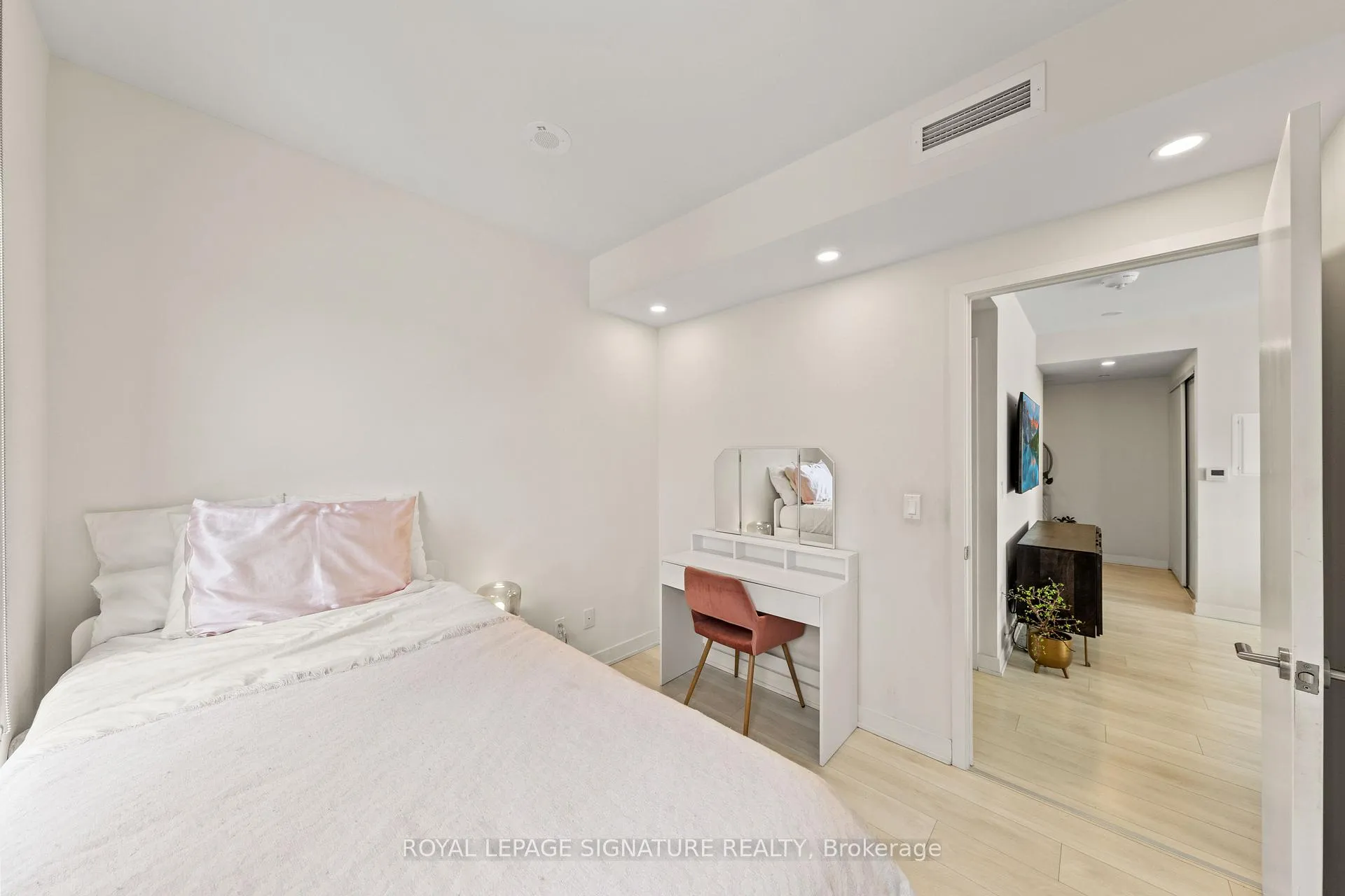 Photo 36 of Unit 2007, 6 Sonic Way, Toronto, Flemingdon Park — HOMEH
