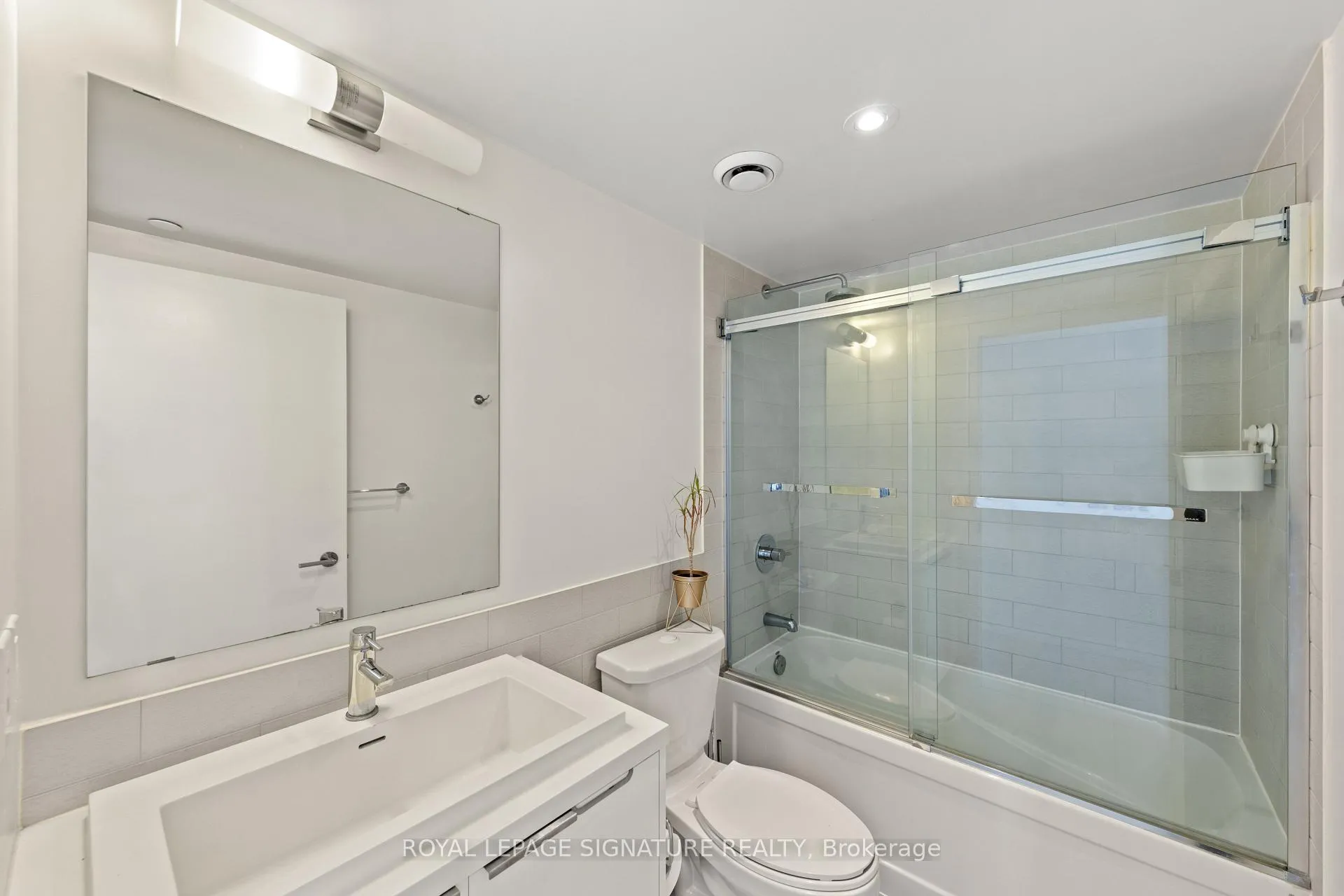 Photo 38 of Unit 2007, 6 Sonic Way, Toronto, Flemingdon Park — HOMEH