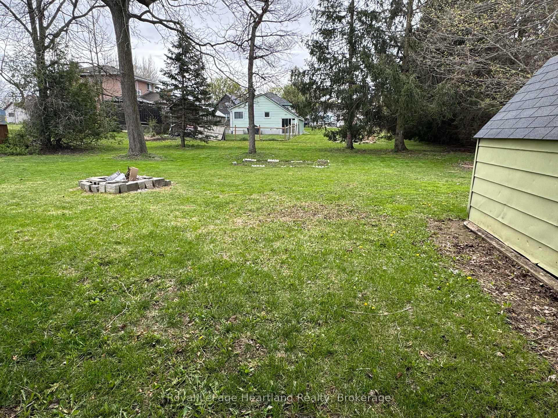 Photo 31 of 26 North Street, Huron East, Egmondville — HOMEH