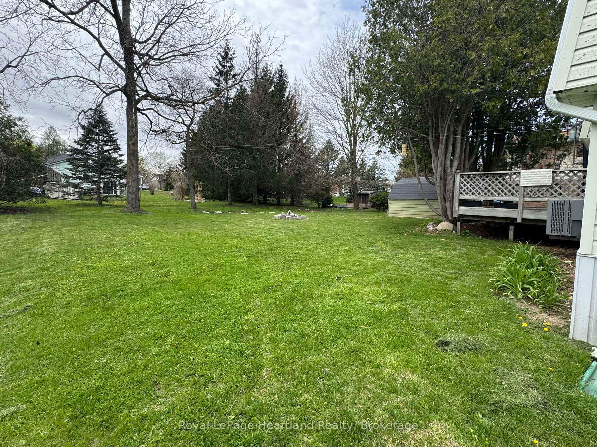 Photo 35 of 26 North Street, Huron East, Egmondville — HOMEH