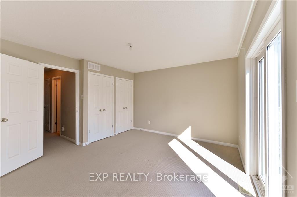 Photo 7 of 1100 Georgeton, Ottawa, Manor Park — HOMEH