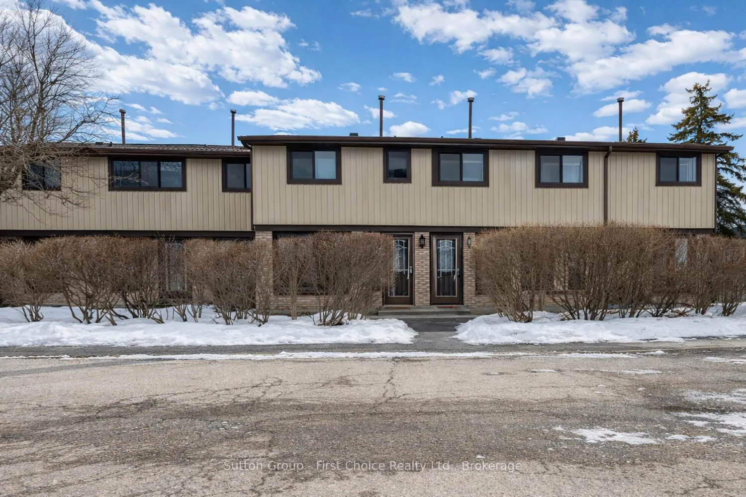 Photo 2 of Unit 12, 91 Avonwood Drive, Stratford — HOMEH