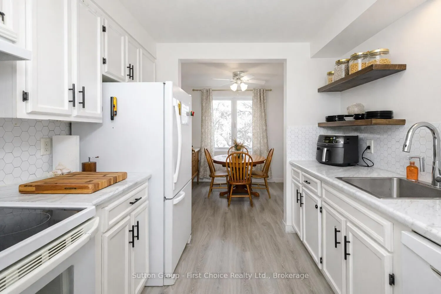 Photo 9 of Unit 12, 91 Avonwood Drive, Stratford — HOMEH